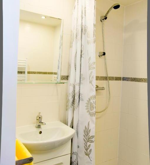 スタンダードトリプルルーム, Kölner Hof Refrath