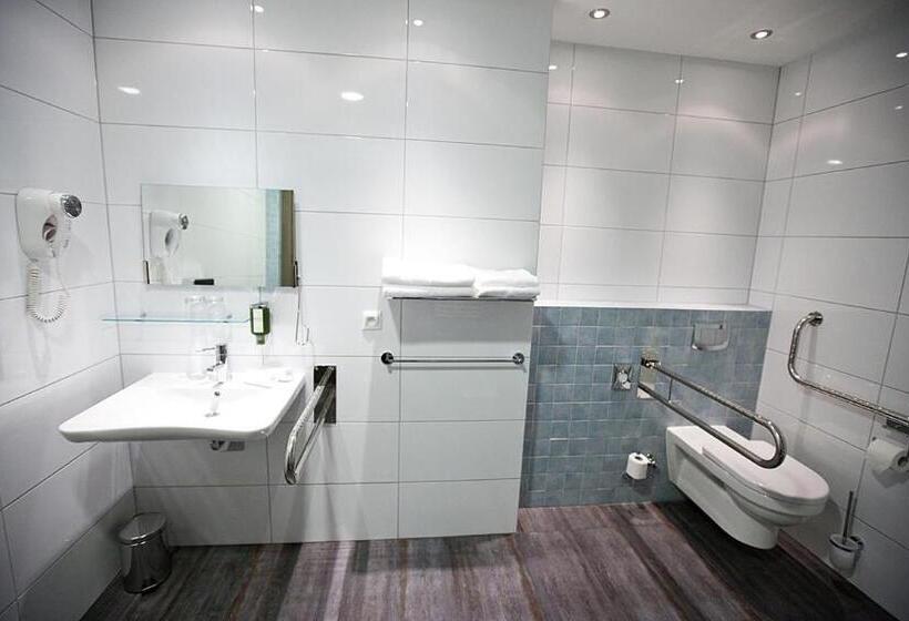 غرفة قياسية لذوى الاحتياجات الخاصة, Natura Residence Business & Spa