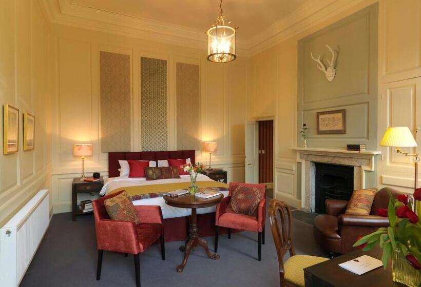 Sviitti, Plas Nanteos Mansion