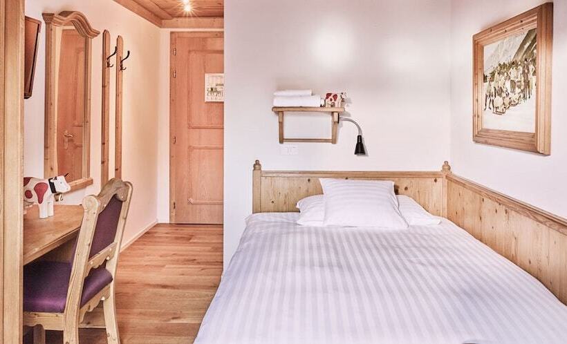 高级单人间, Schonegg