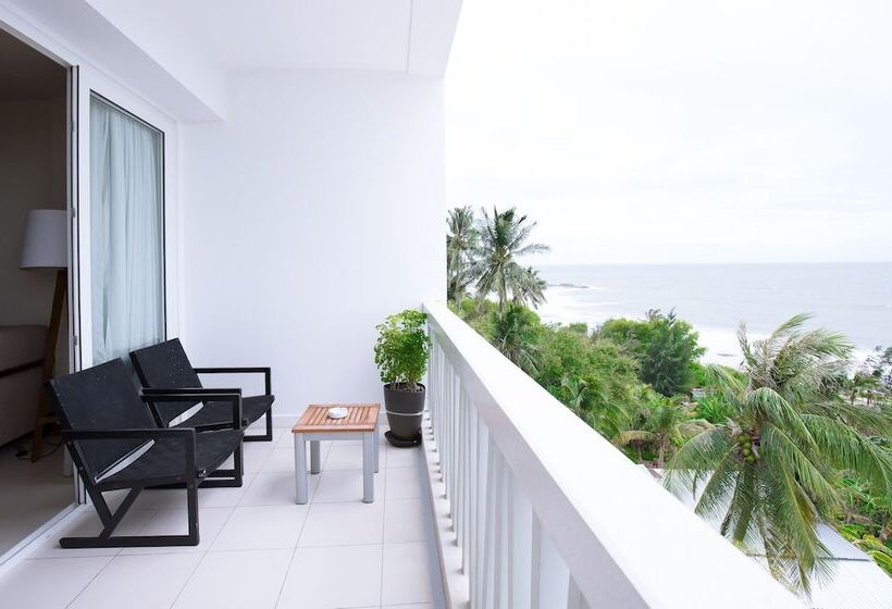 , The Cliff Resort & Residences