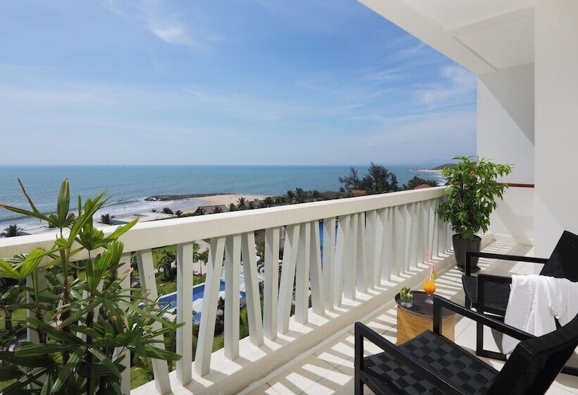 , The Cliff Resort & Residences