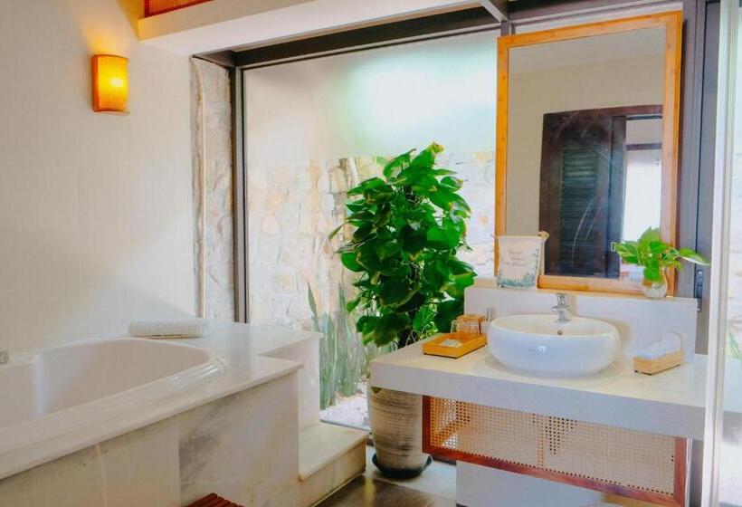 ویلای استاندارد با چشمانداز باغ, The Cliff Resort & Residences