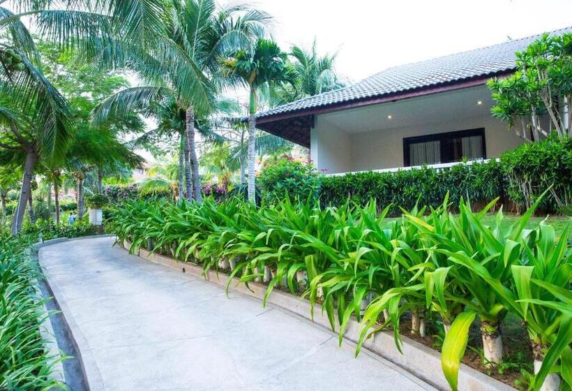 ویلای استاندارد با چشمانداز باغ, The Cliff Resort & Residences