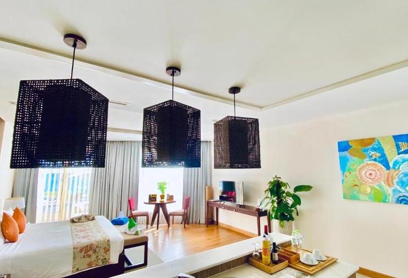 اتاق استاندارد با تخت بزرگ, The Cliff Resort & Residences