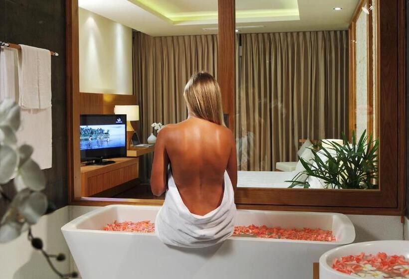 ویلای 3 خوابه, The Cliff Resort & Residences