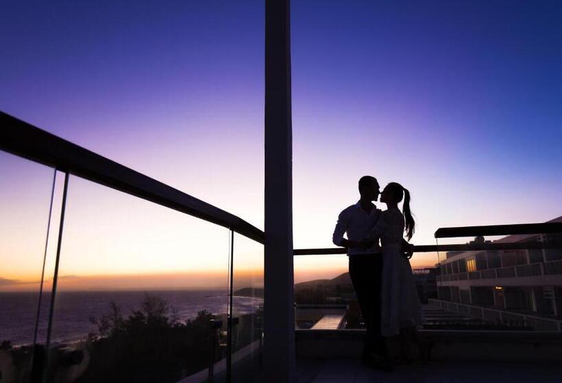 , The Cliff Resort & Residences