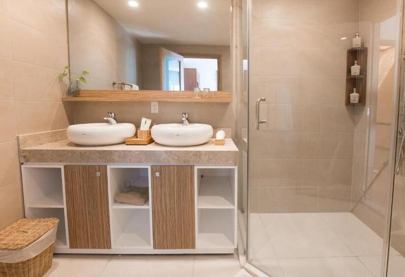 , The Cliff Resort & Residences