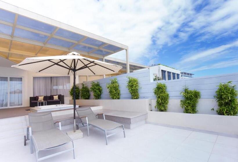 اتاق استاندارد با چشمانداز دریا, The Cliff Resort & Residences