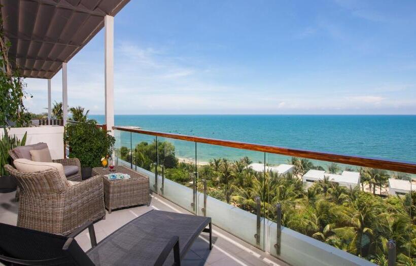 , The Cliff Resort & Residences