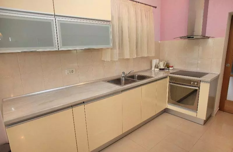 Teraslı 2 Yatak Odalı Daire, Villa Sun