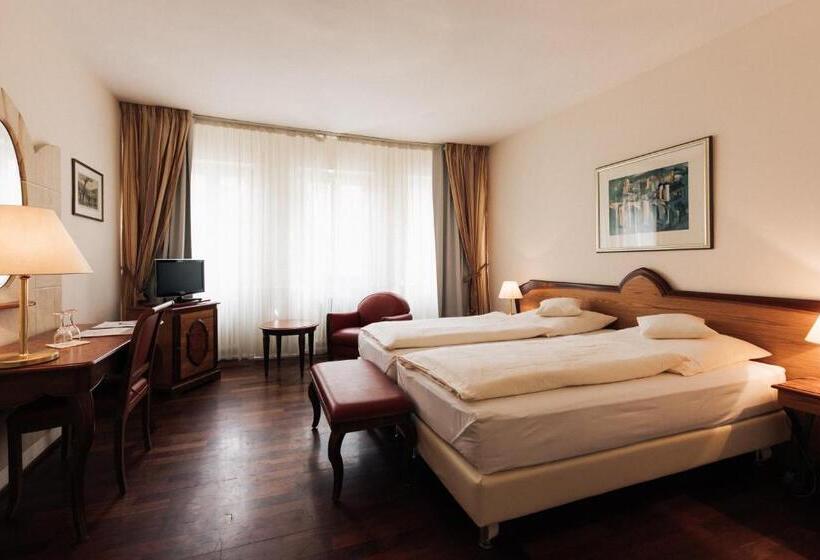 Standard Room, Weisser Bock