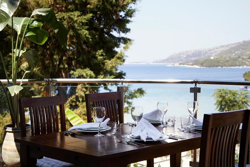 ツーベッドルーム　ヴィラ, Karvouno Beach Luxury Villas