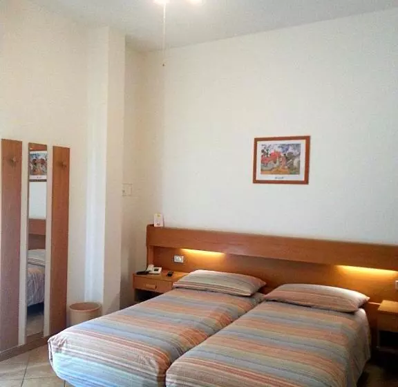 バルコニー付きスタンダードルーム, Villa Clara