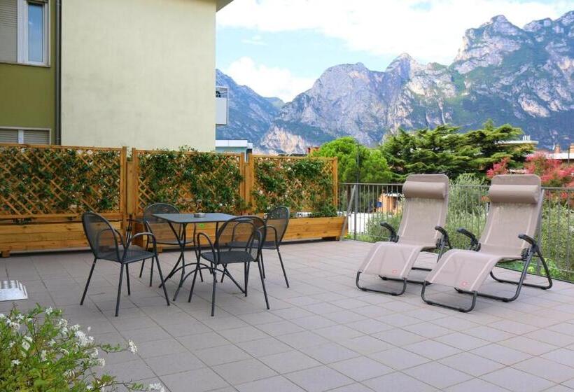 Номер Superior с Террасой, Villa Clara