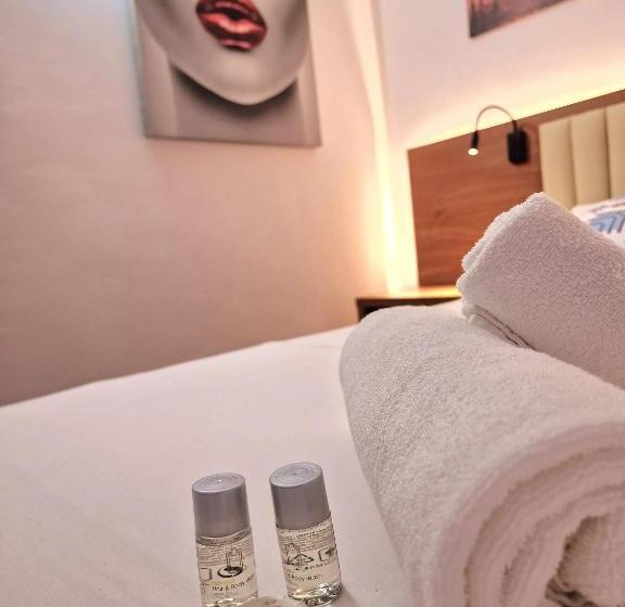 高级工作室, Stay Inn Rediu