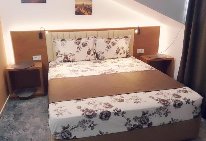 إستوديو قياسى سرير كينج, Stay Inn Rediu