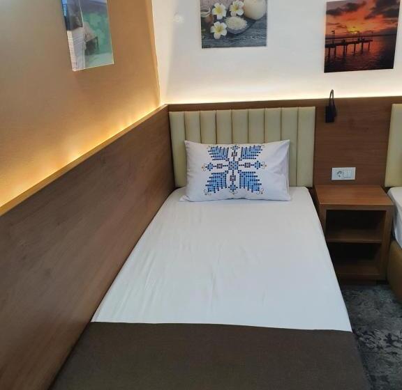 غرفة قياسية, Stay Inn Rediu