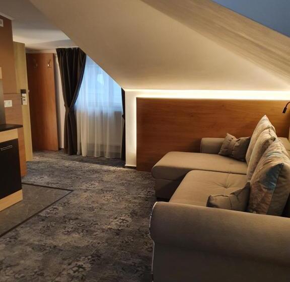 شقة غرفة واحدة, Stay Inn Rediu