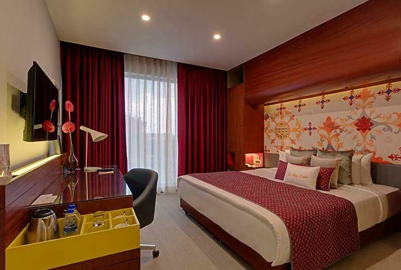 غرفة ديلوكس مزودة بشرفة, Triton By Shyama Hotels & Resorts