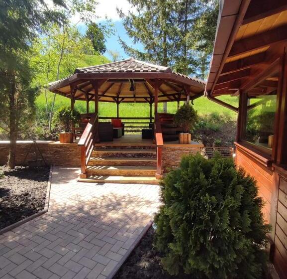 ویلای سوپریور 1 خوابه, Pensiunea Antonio Bran