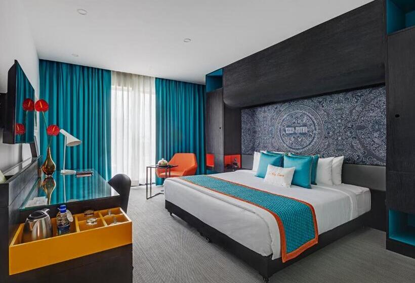 جناح إدارى, Triton By Shyama Hotels & Resorts