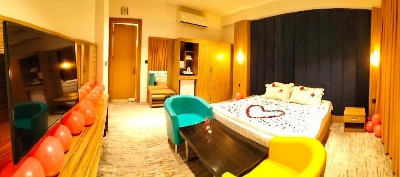 اتاق لوکس, Karbala Blazma