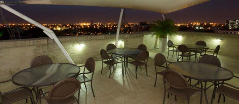 デラックスルーム, Aw Hotel Chipichape Urban