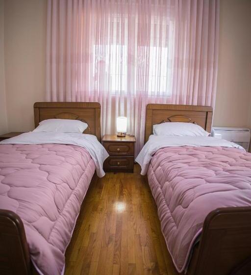 Standard Room with Balcony, Vila Visi
