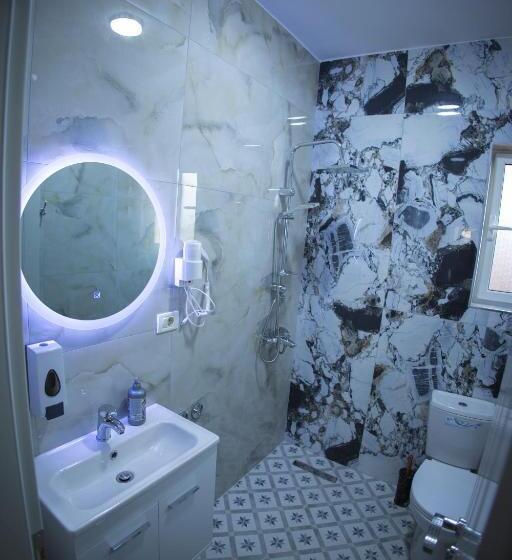 Standard Room with Balcony, Vila Visi