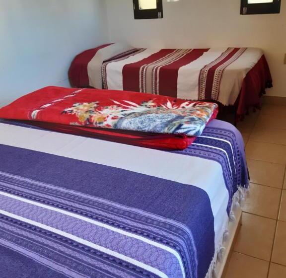 חדר סטנדרט לשלושה, Loreto La Regional