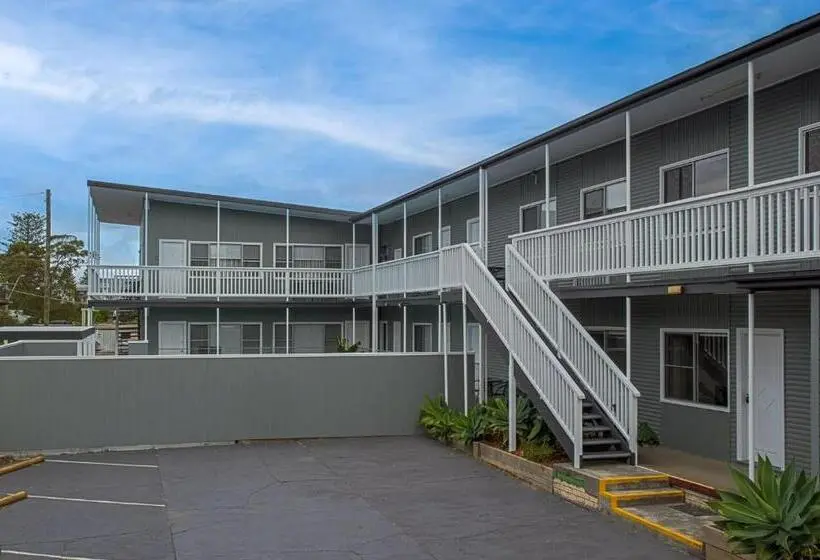 デラックスの4人部屋, Pacific Motel 09