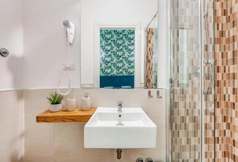 اتاق لوکس, Orazio Inn Suite