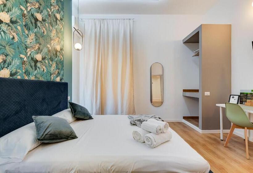 اتاق لوکس با تخت بزرگ, Orazio Inn Suite