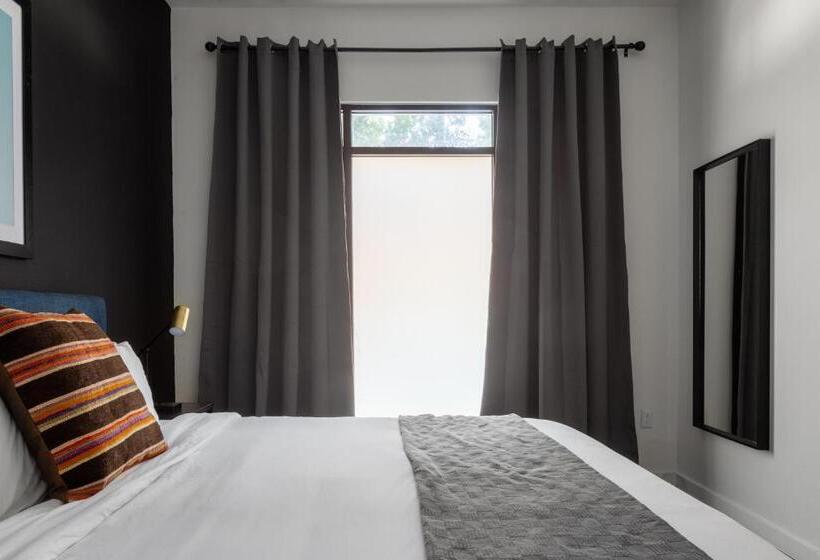 شقة غرفتين, Locale South Congress  Austin