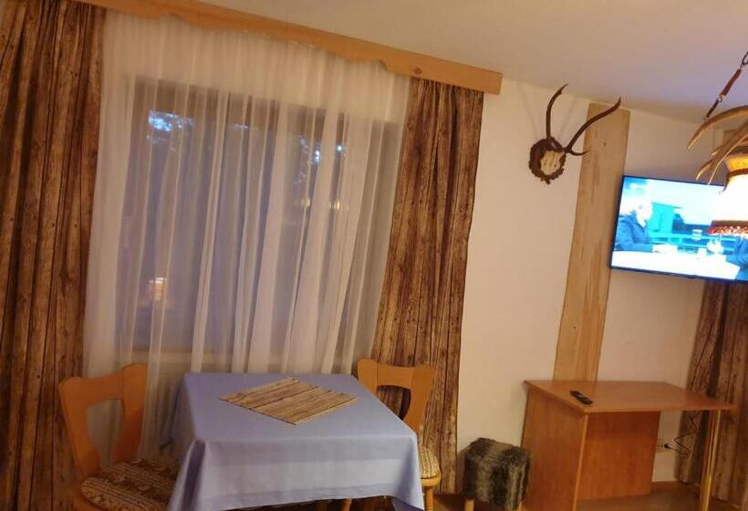 标准间带阳台, Gungl Stubn