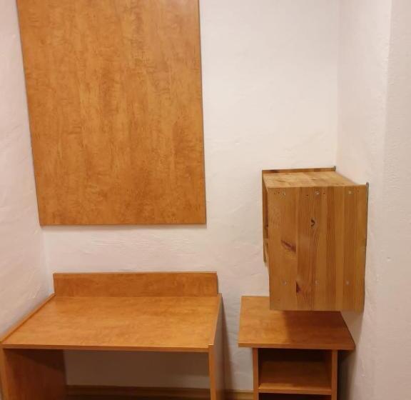 标准间带阳台, Gungl Stubn