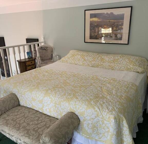 Номер Стандарт Индивидуальный, The Jypsy Inn Chambre Damour Bracebridge