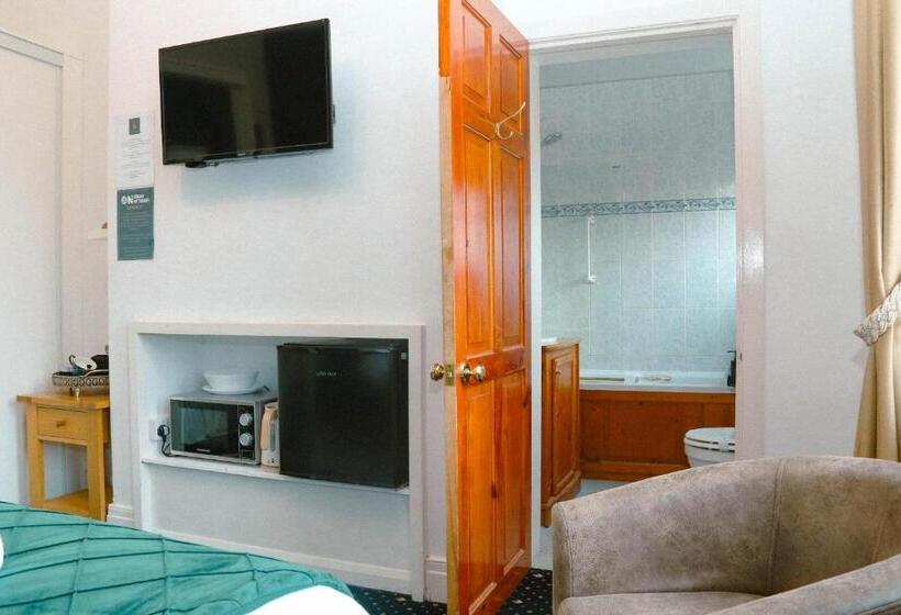 스탠다드 룸 킹사이즈 침대, The Mayfield Apartment