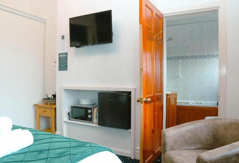 스탠다드 룸 킹사이즈 침대, The Mayfield Apartment