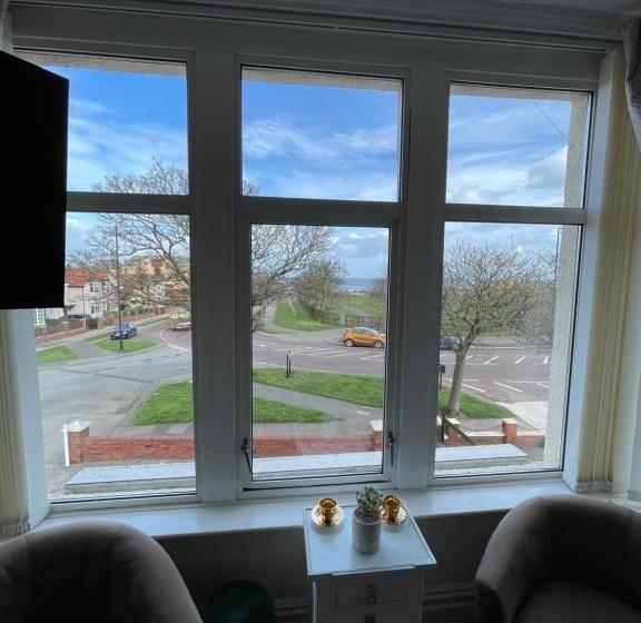 디럭스 룸 바다 전망, The Mayfield Apartment