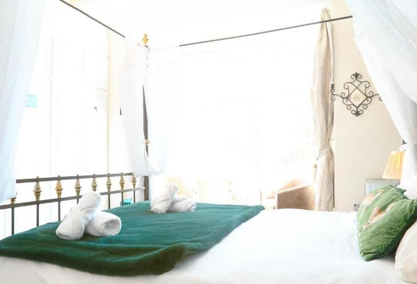 디럭스 룸 바다 전망, The Mayfield Apartment