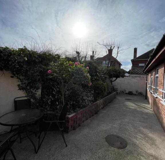 디럭스 룸, The Mayfield Apartment