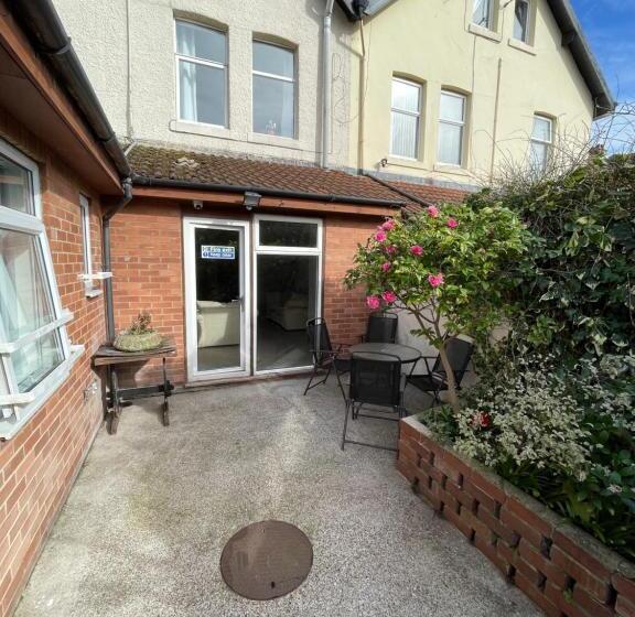 디럭스 룸, The Mayfield Apartment