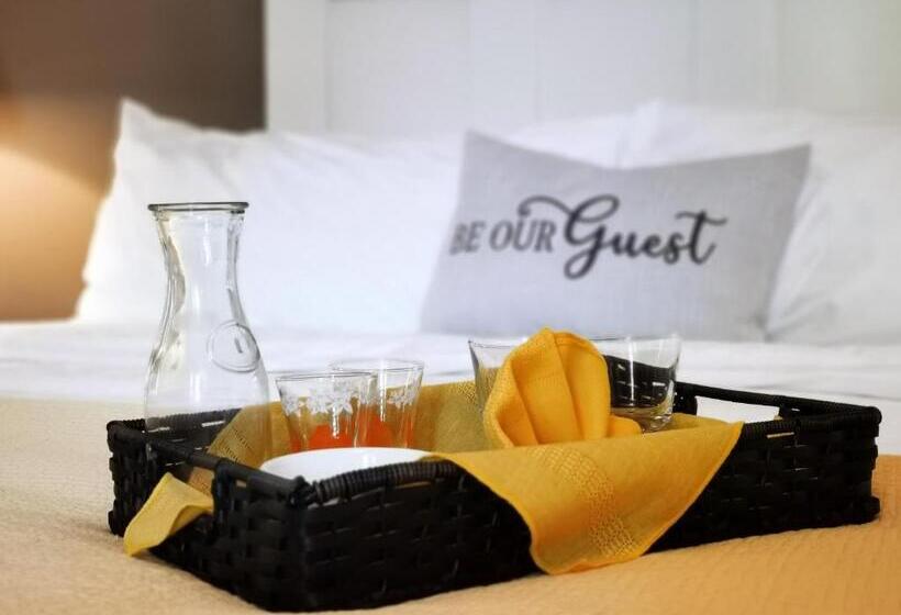 디럭스 룸 킹사이즈 침대, No 1 Grafton Inn