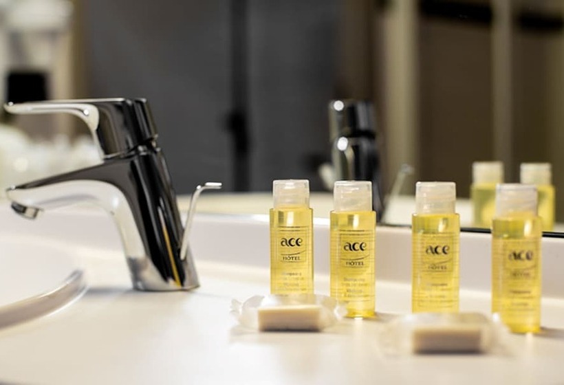 غرفة قياسية, Ace Hotel Issoire