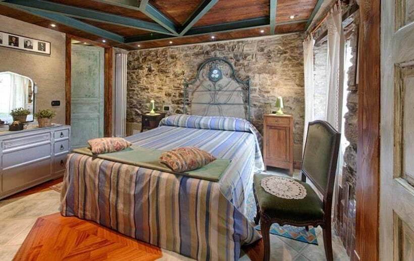 Lakosztály, Munta E Cara Albergo Diffuso