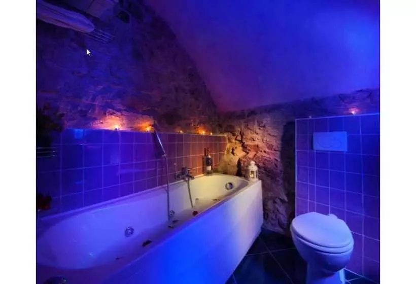 Quarto standard, Munta E Cara Albergo Diffuso
