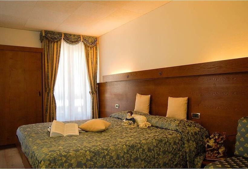 סוויטת ג'וניור, Alpino