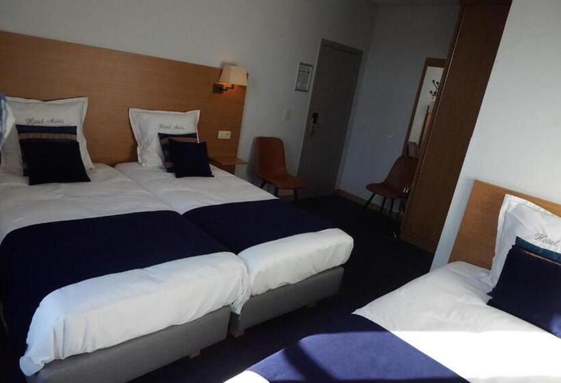 Номер Стандарт Трехместный, Asiris